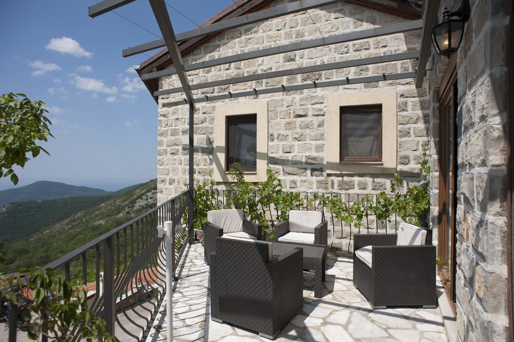 Villa Ladera Lapcici Budva Exterior photo